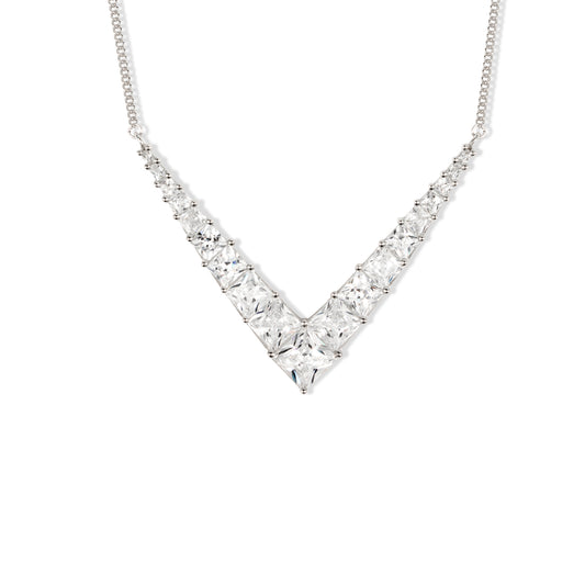 Elara Necklace