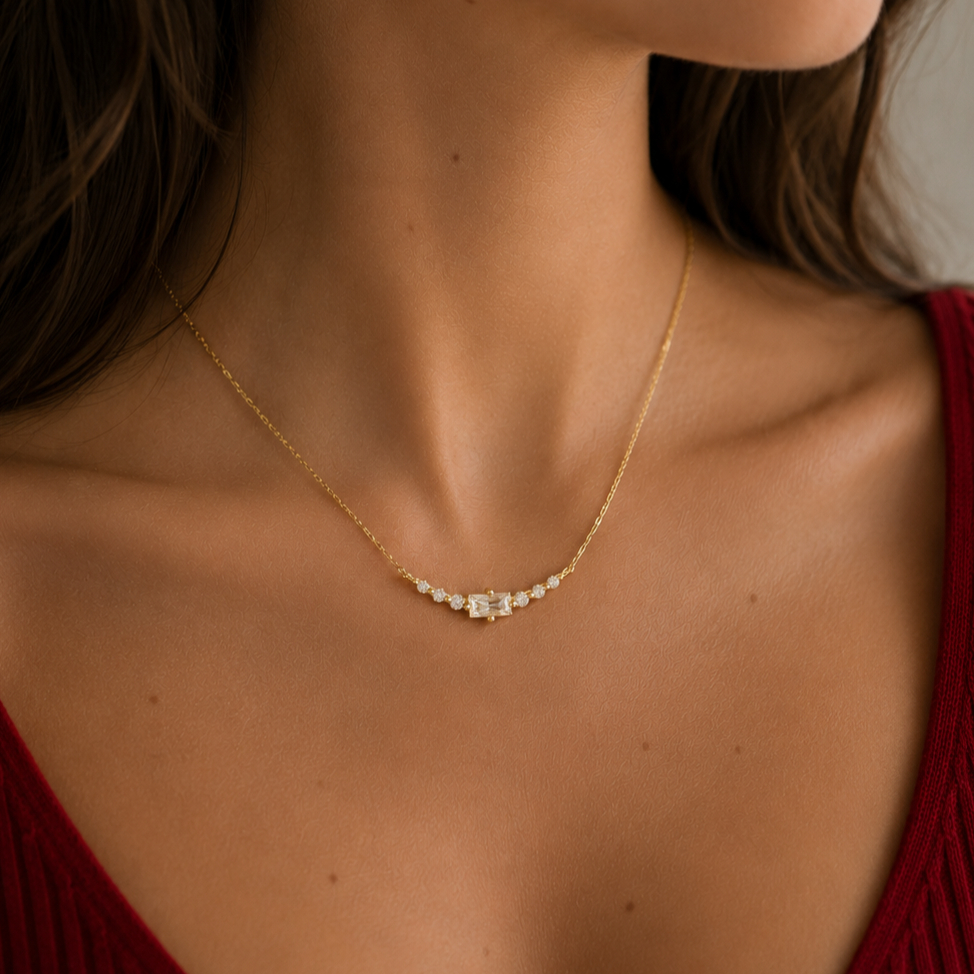 Leila Necklace